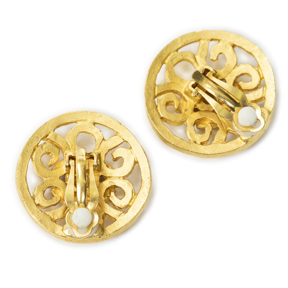 Chanel CC Round Clip On Earrings - Picture 2 of 3